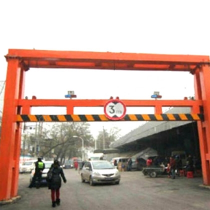 伊吾公路限高杆-LB-06