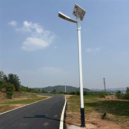 伊吾太阳能路灯