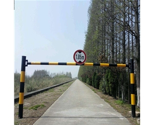 伊吾道路限高杆-LB-04