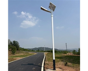 伊吾太阳能路灯